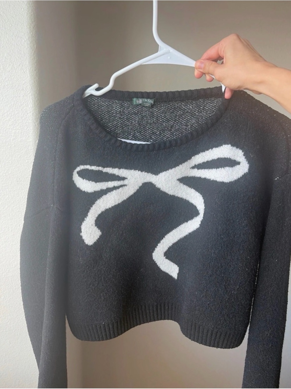 Wild Fable Black Bow Sweater | White Bow | Cropped Knit | (S)